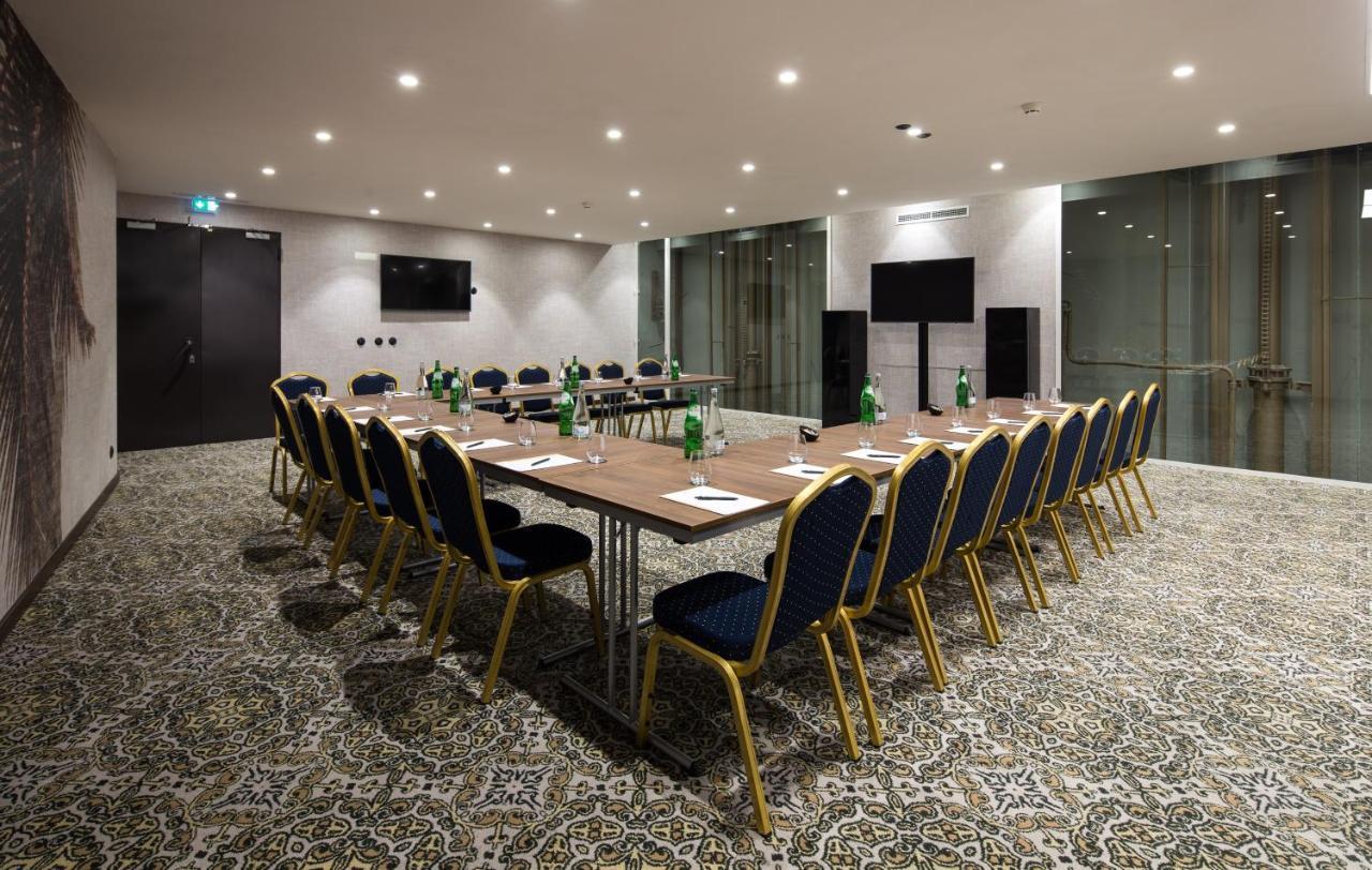 Pestana - A Brasileira, Center & Heritage Building Oporto