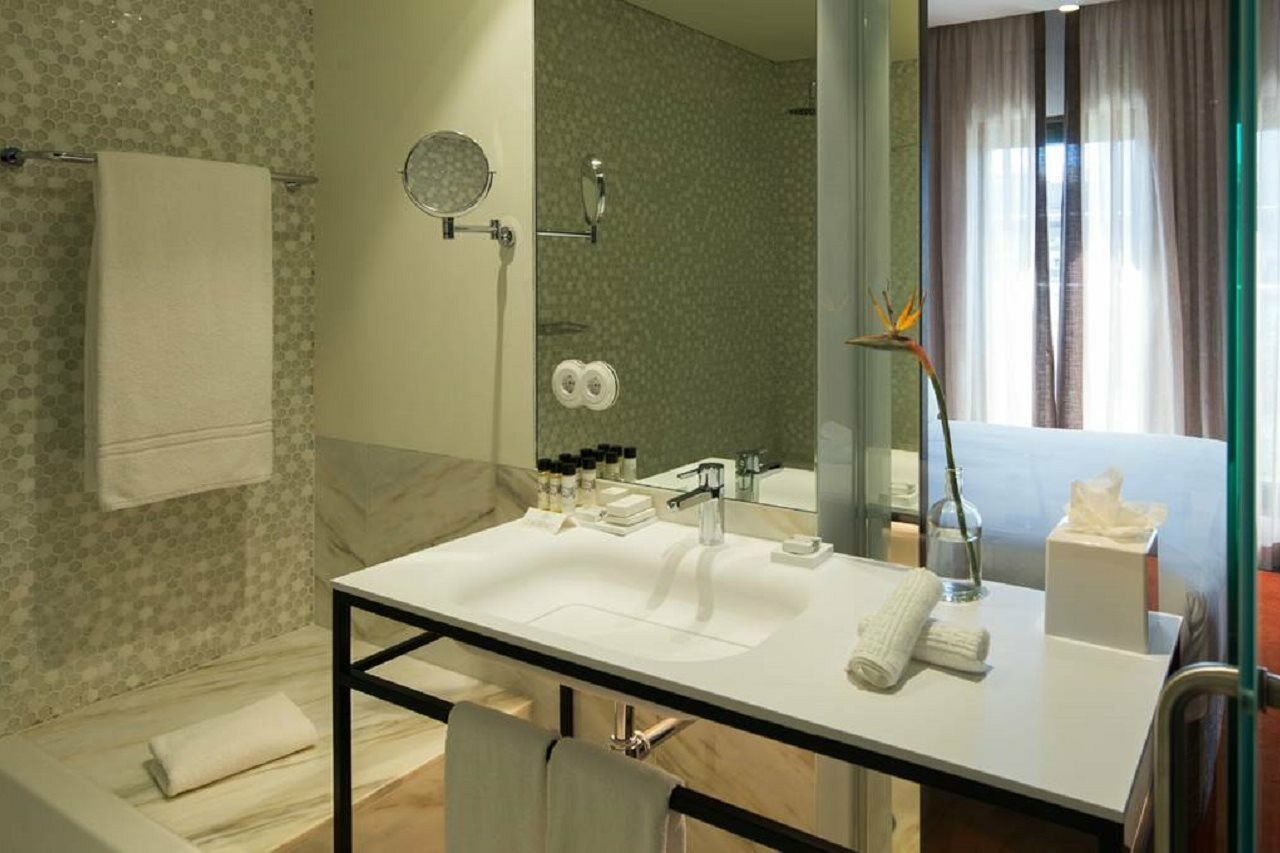 Pestana - A Brasileira, Center & Heritage Building 5* Porto